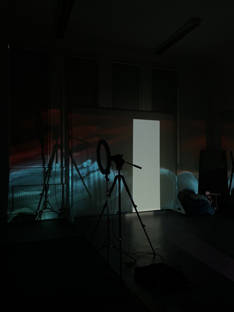 Just had a really excellent week working with <a href="/allthingstc/">allthingsconsideredtheatre</a>, collaborating with artists who are all brilliant at their jobs. We discovered the visual language for the whole show in the room together and it was just brill. Until next time!

<a href="/audiostem/">Audiostem</a> <a href="/NoelJon3s/">Noel Jones</a> and Adele 🙏🏻