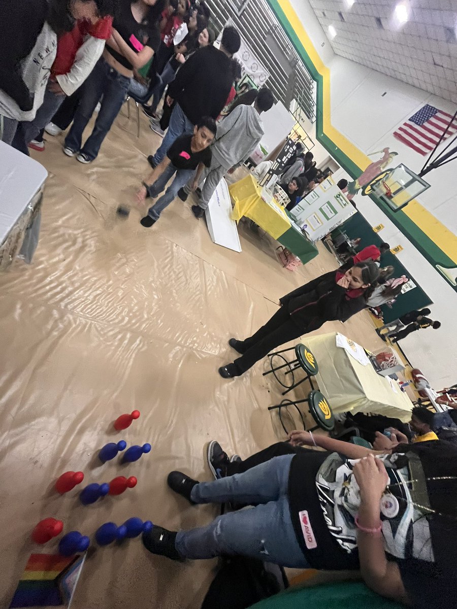 So excited about our future AVID Scholars!! 🤩 Welcome to The Land! 💚💛