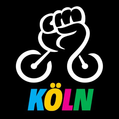Am CarFreiTag startet die Critical Mass Köln wie an jedem letztem Freitag im Monat um 18 Uhr auf dem Rudolfplatz zu ihrer monatlichen Tour durch Köln.