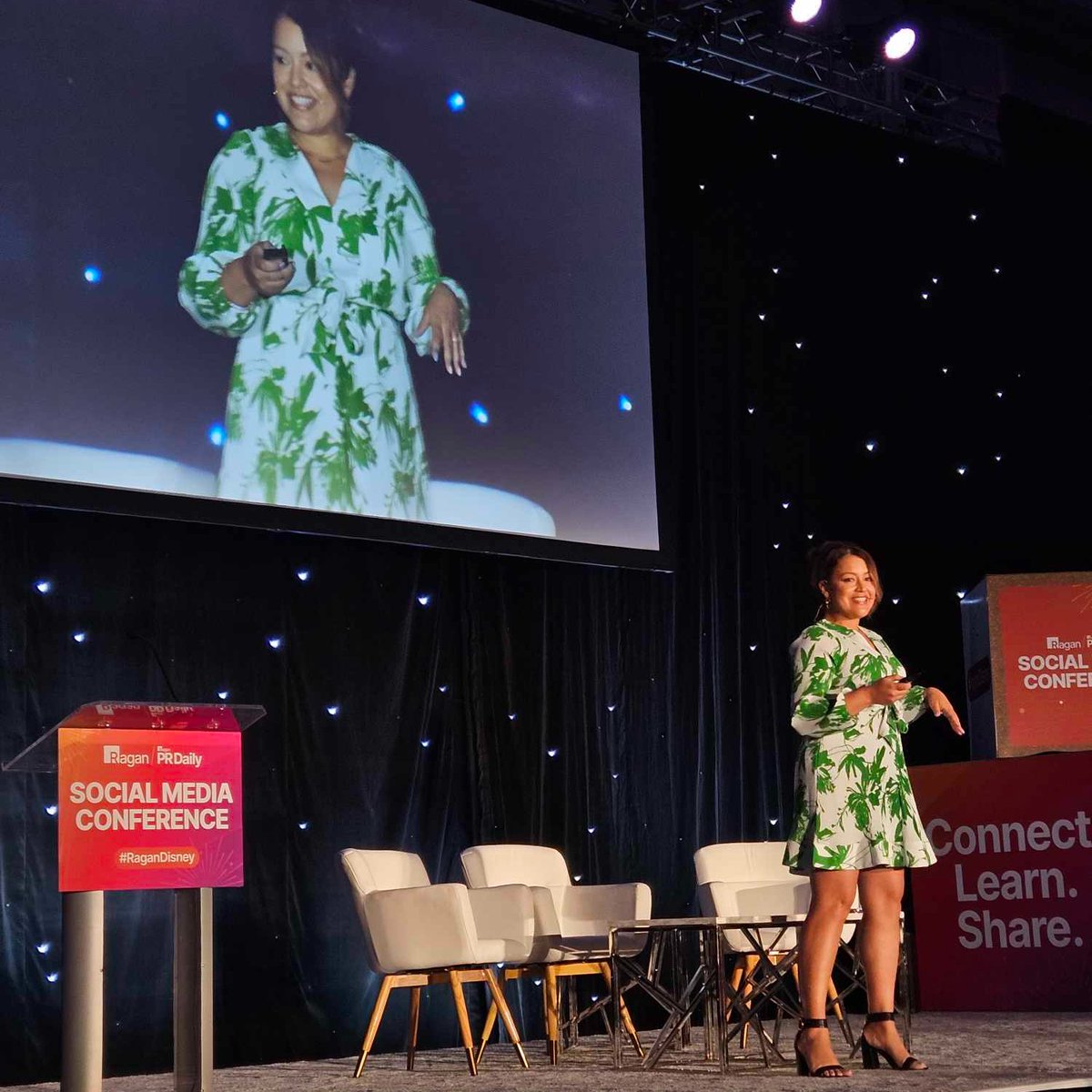 hmariec3's tweet photo. I've been a fan of the @TSA social accounts (especially Instagram) for years! It was great peeking behind the curtain with Emily Bonilla-Pieton, TSA Social Media Branch Lead, Dept. of Homeland Security, today! #RaganDisney https://t.co/SrgnHOJqIv