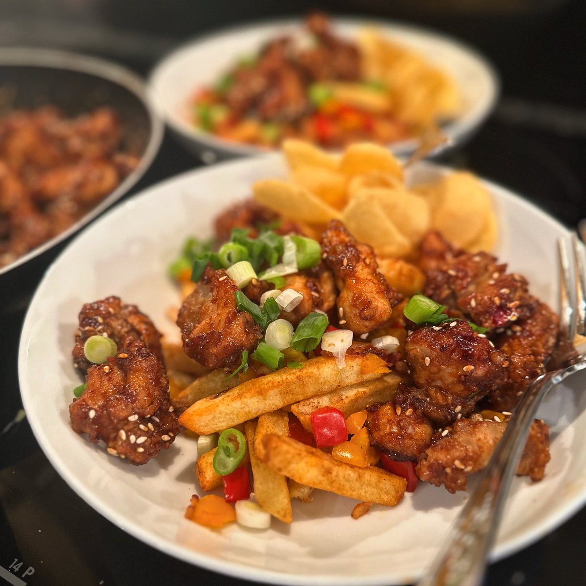 Our Friday night #fakeaway is a recipe by @veryhungrygreek sticky Chinese chicken with salt & pepper chips 👌