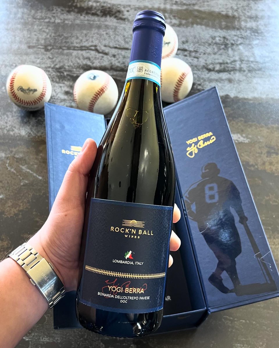 Happy @Yankees opening day!!!! What better way to celebrate @MLB opening day than with the official #yogiberra limited edition wine! @rocknballwines @YogiBerraMuseum #wine #mlb #yankees