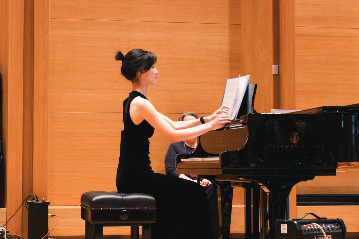 ⚠️Friday 29 March, do not miss the Music Society lunch concert: Angelia Luo (guzheng) and Stephanie Huang (piano) ow.ly/nSaP50R1lQs 📍Laidlaw Music Centre 13.10