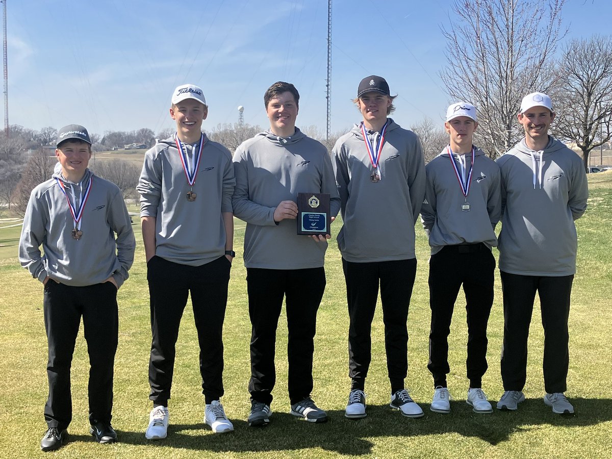 Northeast VB⛳️earns the Omaha North Invitational team title with a score of 312.