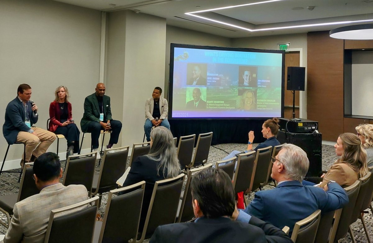 Super insightful panel on 'What's driving innovation in the ecosystem?' w/ @JonnyBird @asantebradford @MichaelBJordan #ElizabethStrickler at #gts2024. Love that the goal is to support ALL entrepreneurs in #SouthDowntownATL! 👏👏👏