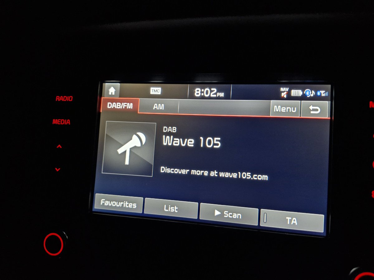 So sad to see @wave105radio come to an end. A juggernaut of a success with market-leading audience figures and proves that proper local radio still works when done well. They've always been the go-to local station in the Latto house. Best of luck @AndyJShier @stevepowerdj & all.