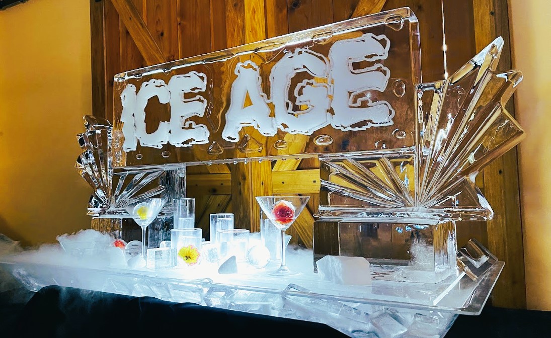 ICEAGECHS's tweet photo. Tell your Charleston &amp; Summerville bartenders that you want that Bourbon poured over a nice Craft Cocktail Ice Sphere or Cube from Ice Age Ice Sculptures and Craft Cocktail Ice!  We are locally owned and operated! https://t.co/MXlmJWq7ZO