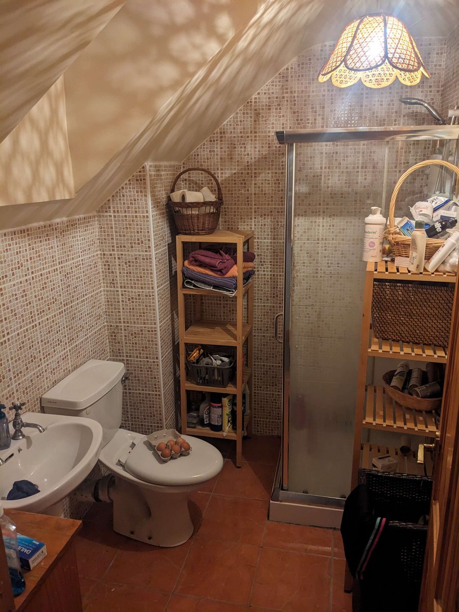 Happy 6th birthday Yolktales! Here's a picture of Younite's friends bathroom where Younite found out on October 28th, 2017 at 12.20AM that he was going to be working on the game