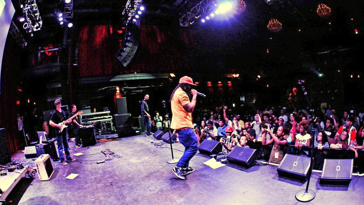 RIP to our bro Phil Da Future.
Smoke one up there for us 💨 
One of the coolest ever
In awe on stage with you 
We lost a real one today.
Prayers to you and your family
Your legacy is embedded 
🖤