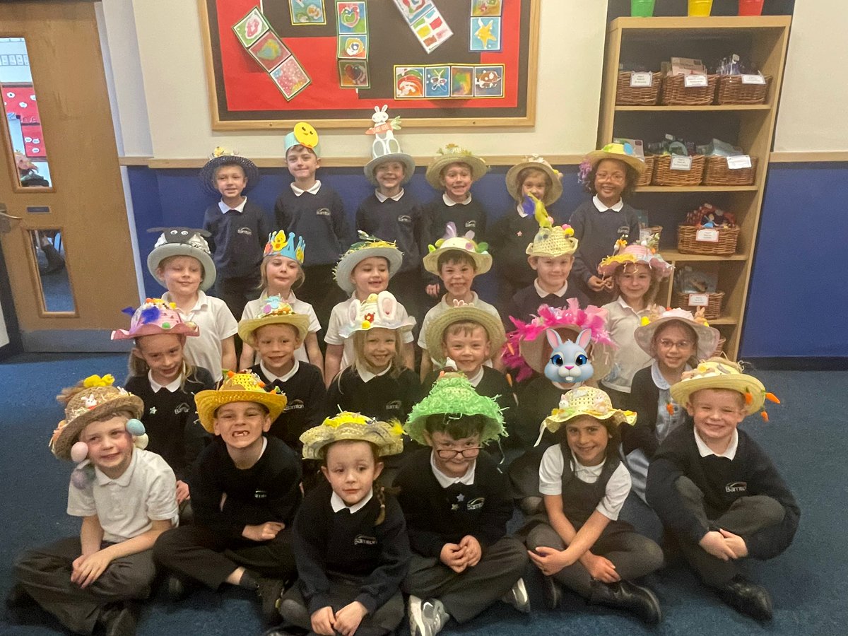Look at these fantastic Easter bonnets! Have a great break Year One and I will see you soon for Summer Term!🐥 👒 @BarntonMissR