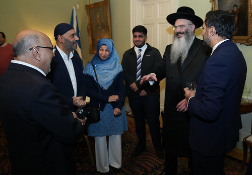 First Minister @HumzaYousaf was honoured to host an Interfaith Iftar meal at Bute House. The evening was spent sharing and valuing Scotland’s diverse religious traditions and further strengthening bonds across our communities.