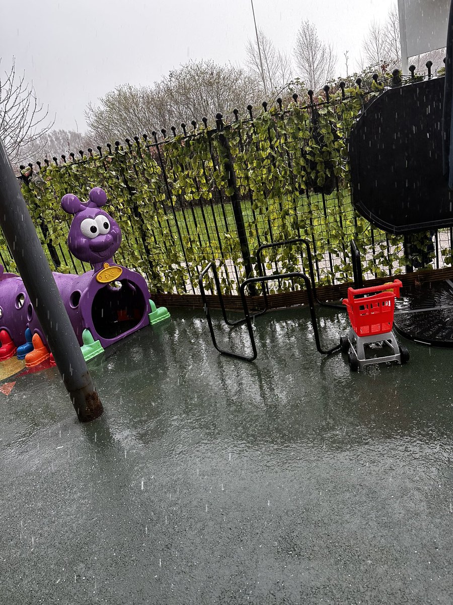 Following the children’s interest in the thunder storm. We found a lovely video all about thunder and lightening⚡️🌧️ 

“It flashes”
“It is loud”
“It is not scary”

Bwrw glaw!

#seizetheseason 

<a href="/care_wales/">Care Inspectorate Wales</a> 
<a href="/clybiauplant/">Clybiau Plant Cymru Kids' Clubs</a> 
<a href="/_OLW_/">DysguAwyrAgoredCymru/OutdoorLearningWales</a> 
<a href="/NewportFIS/">Newport Family Info</a>