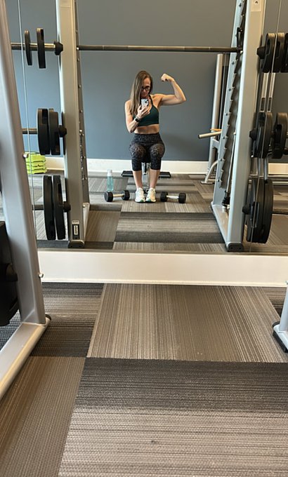 If you guess how much I can squat I&rsquo;ll send you a FREE 🎥 https://t.co/QdCOC0hgFD<a href="/tag/nfl"class="tags"><span>#nfl</span></a><a href="/tag/superbowl"class="tags"><span>#superbowl</span></a><a href="/tag/49ers"class="tags"><span>#49ers</span></a><a href="/tag/chiefs"class="tags"><span>#chiefs</span></a><a href="/tag/chiefskingdom"class="tags"><span>#chiefskingdom</span></a>