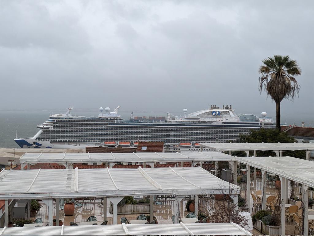 CruiseCredit tweet media