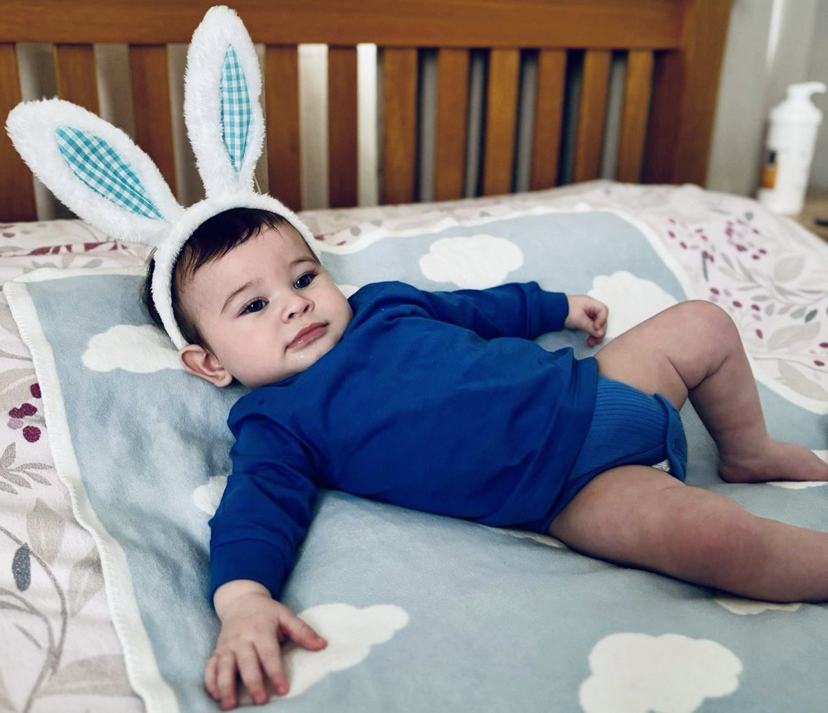 Happy Easter weekend from my little bunny 🩵