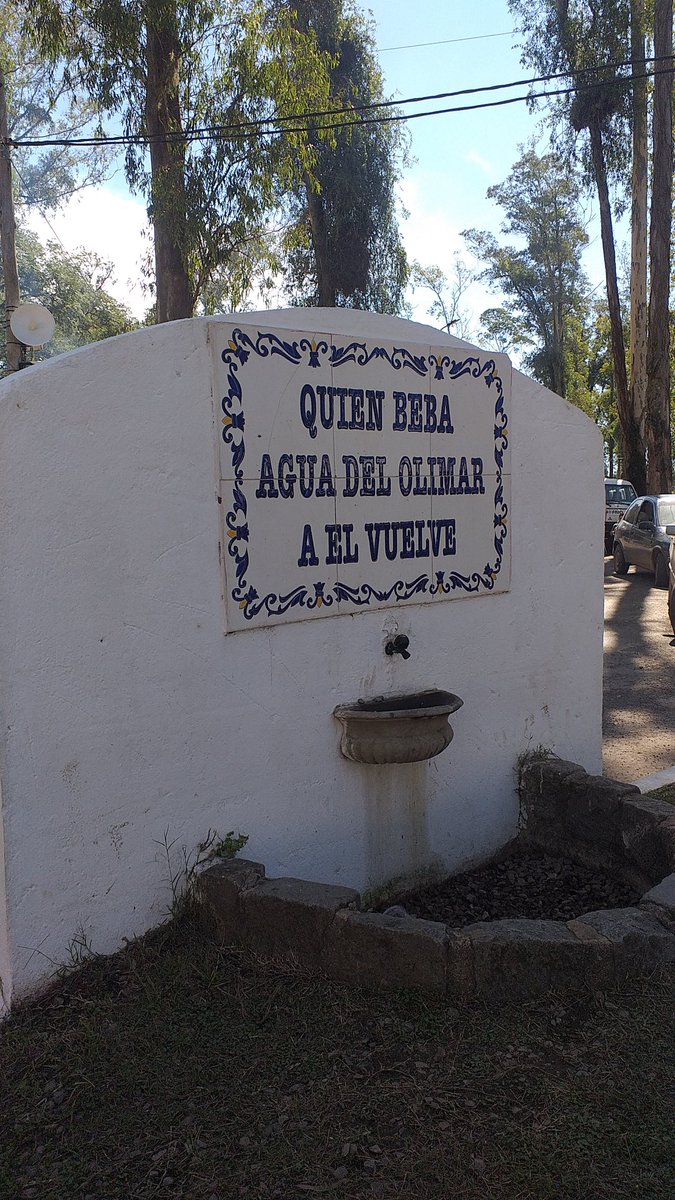 Que sueñan, andando yo
Que junto al dulce Olimar querido
Se vuelva tierra mi corazón
Que junto al dulce Olimar querido
Se vuelva tierra mi corazón