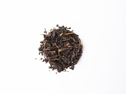 🔍 Unearth the rich history, unique flavors, and brewing tips of Ceylon tea. 🍵 drinkcoffeetea.com/what-is-ceylon…  #CeylonTea #TeaLovers #TeaTime