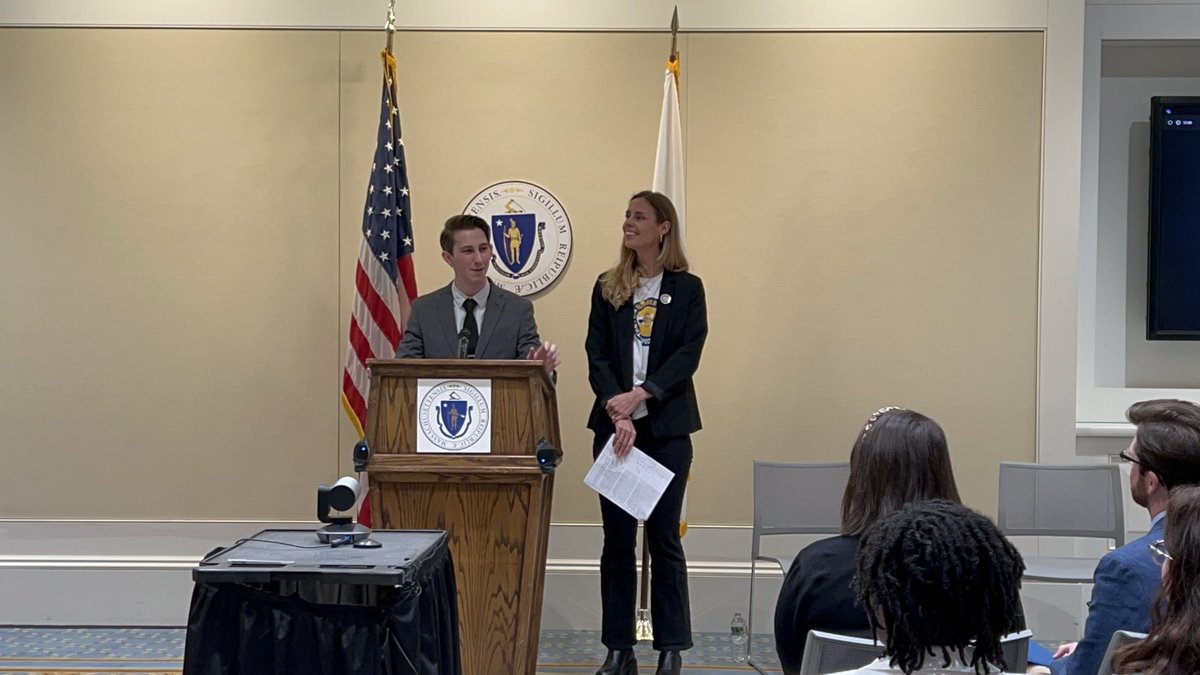 GBFB co-leads the MA Hunger Free Campus Coalition, a statewide group that hosted a briefing &amp; advocacy day at the statehouse yesterday w/ <a href="/masspirgstudent/">MASSPIRG Student Chapters</a>'s. Advocates, campus leaders &amp; students lifted up food insecurity challenges and why the Hunger Free Campus Initiative works.