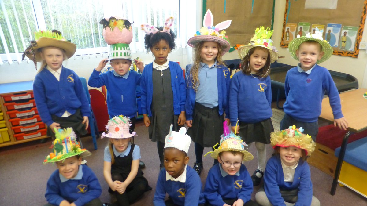 StHuntingdon's tweet photo. What a fantastic way to finish the term! Thank you to Friends of St John's for organising the Easter Bonnet competition. We had so many wonderful entries.
A massive thank you to The Mayor and Mayoress of Huntingdon for judging the amazing bonnets!
@DEMAT__ https://t.co/591l9anb6r