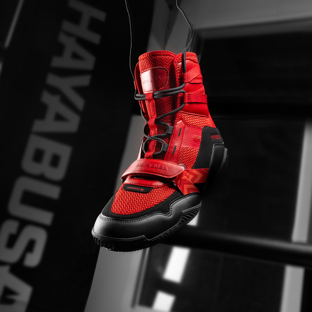 Latest Drop // Strike Boxing Shoes Hayabusafight.com/Strike-Boxing-… Create angles. Manage distance. Generate power. Experience the empowering design and take your first step toward improving your footwork with Strike Boxing Shoes today. #BoxingShoes #Footwork #BoxingBoots