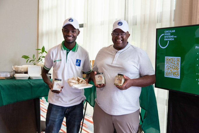 The Circular Food Systems for #Rwanda project hosted a one-day learning and exhibition event in #Kigali to showcase how the project is transforming #Rwanda’s food systems to make them more circular and sustainable. ➡️bitly.ws/3gXQh #REJ