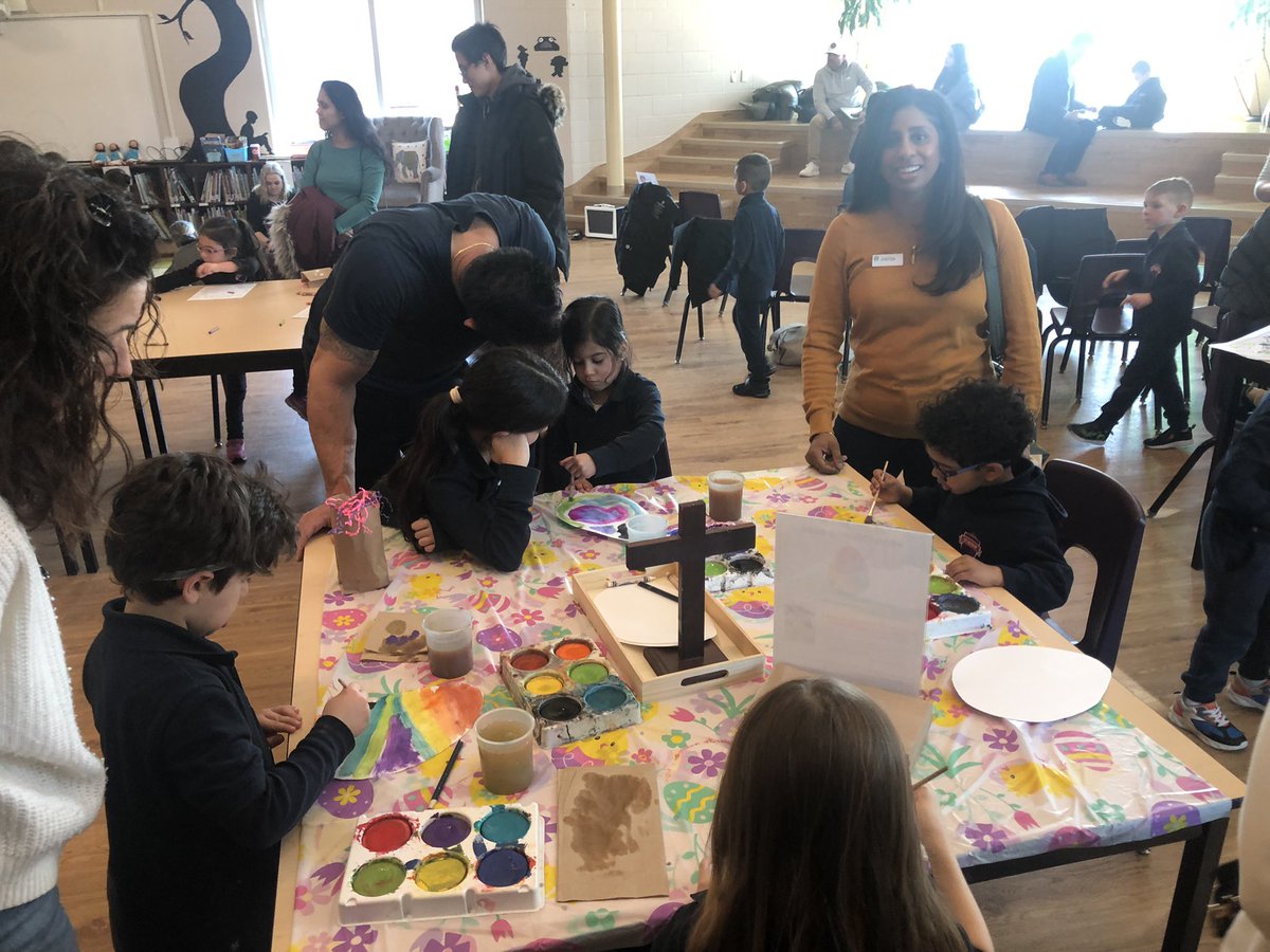 Easter crafting - dying eggs, making bunny baskets and painting a watercolour egg at our Easter centres today! Thank you to our Kindergarten families for your continued dedication💜💛💜 #Easter2024 @stanne_school