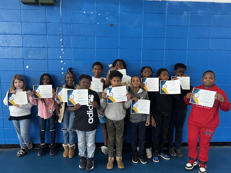 KCUpperES's tweet photo. Congratulations to KCUE 4th &amp; 5th graders on their awards today!! https://t.co/7xYFgUDM71