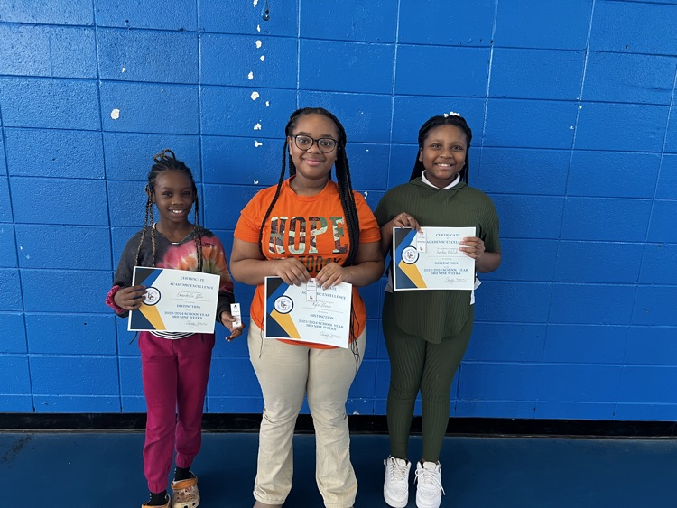 KCUpperES's tweet photo. Congratulations to KCUE 4th &amp; 5th graders on their awards today!! https://t.co/7xYFgUDM71