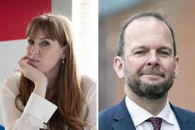 Angela Rayner has said she will publically release her last 15 years of tax records if Rishi Sunak, Jeremy Hunt and James Daly release theirs. RT if you want to see all their tax returns, and all the tax they didn't pay.