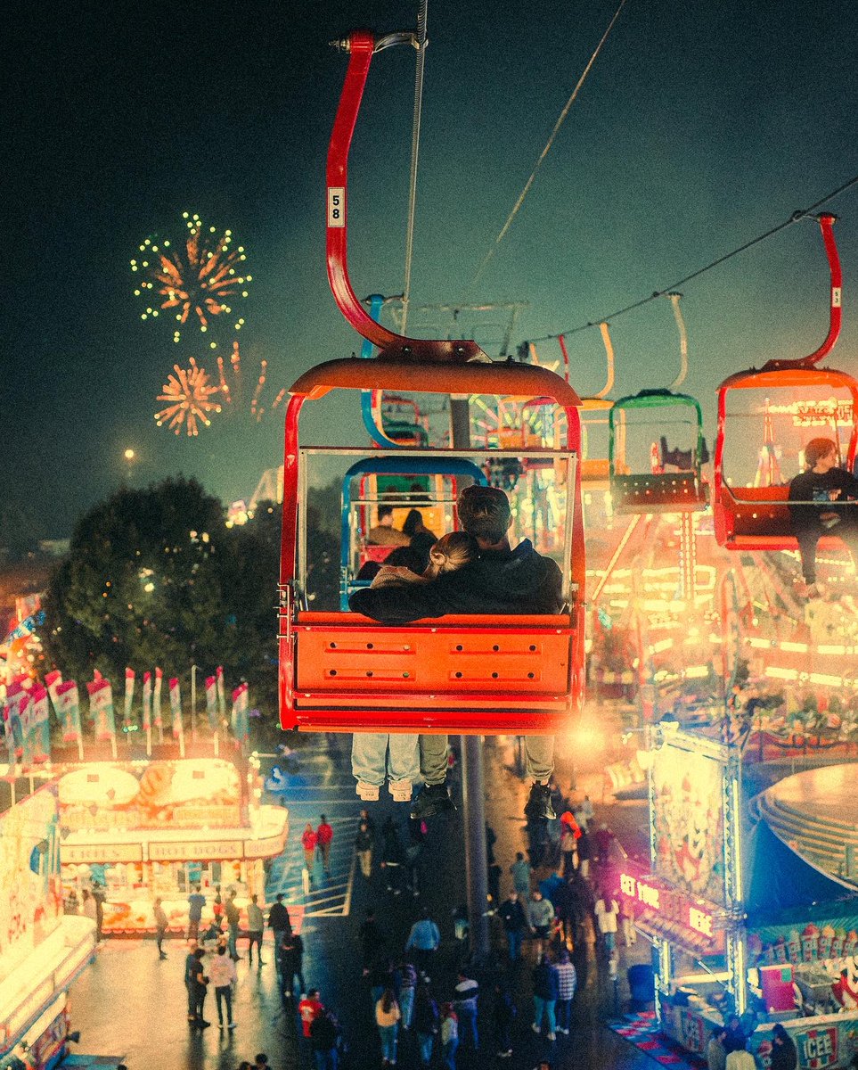 TylerJSales's tweet photo. @Lightroom From the NC State Fair this past year👀 https://t.co/cPmfaKKRa4