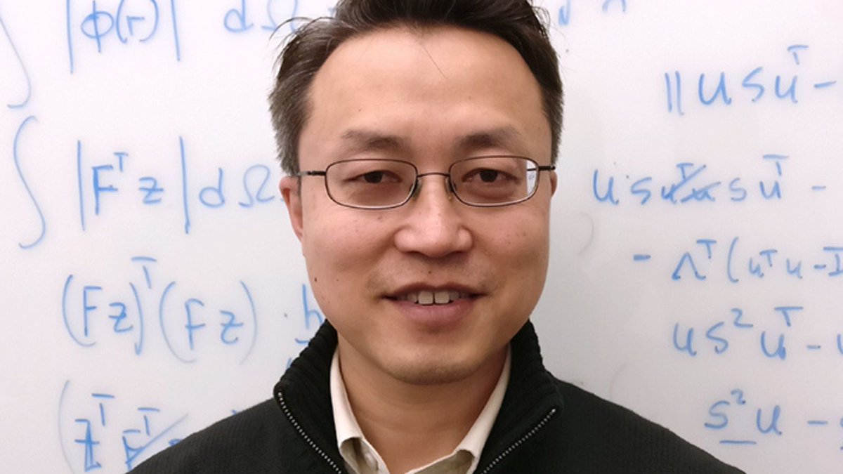 🎉 Congrats @BerkeleyLab’s Chao Yang! He's been named a 2024 @TheSIAMNews fellow for developing novel #algorithms and #software for eigenvalue problems, as well s applications of algorithms and software to solve challenging scientific problems bit.ly/SIAMcy #HPC #Math