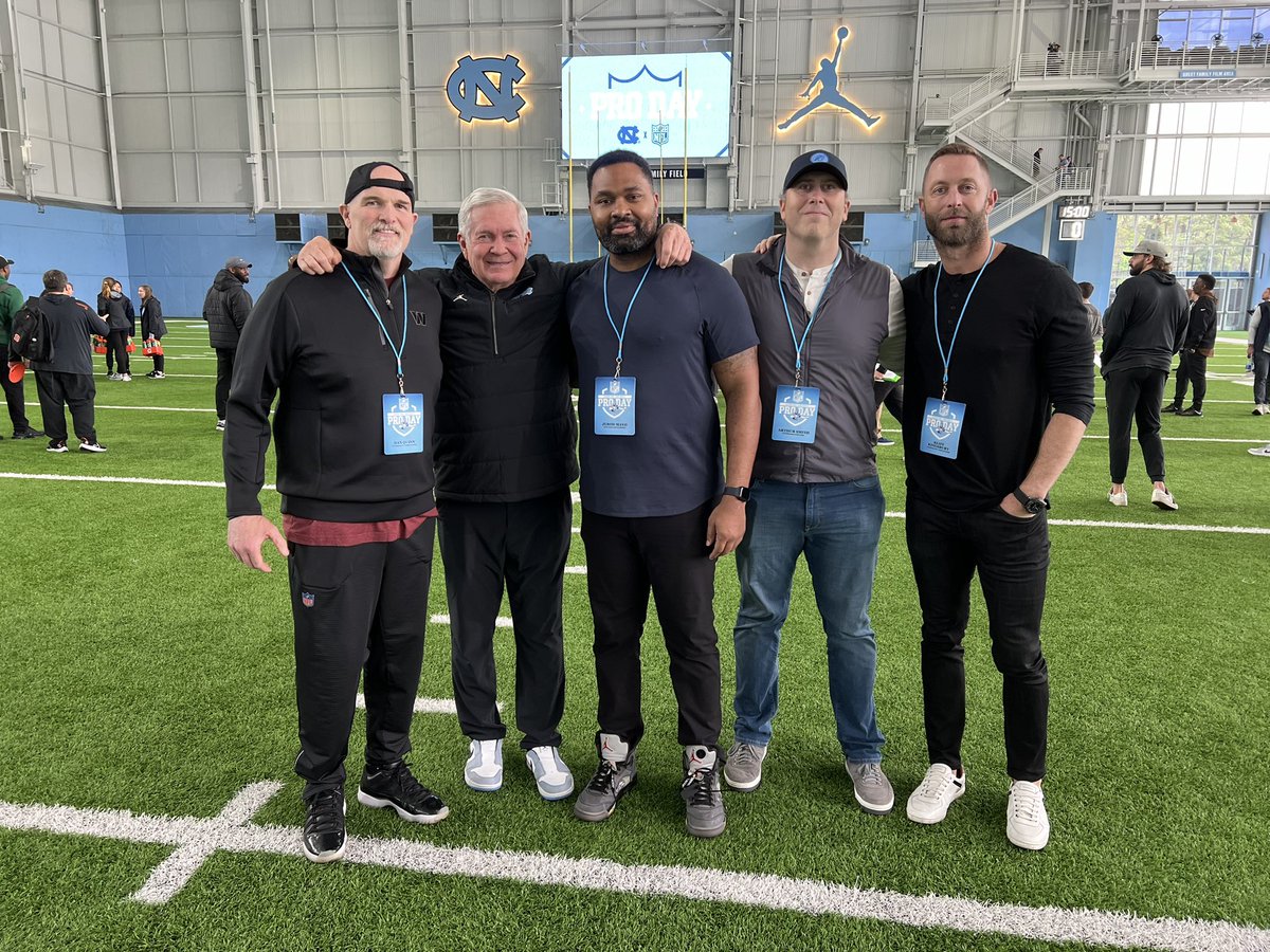 Just a couple of football guys hanging out in Chapel Hill. 🩵🙏🩵 L-R: Dan Quinn, Jerod Mayo, Arthur Smith, Kliff Kingsbury