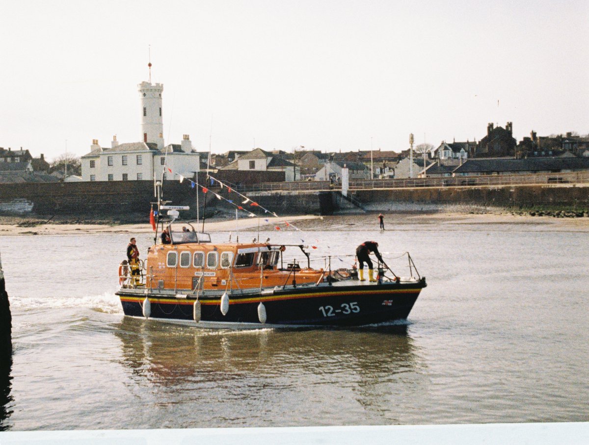 While I'm on the subject of failures, the 110 photos taken with the Agfamatic 4008 arrived 🤣 A lot of them are out of focus, this is probably my fault, there is a zone focus mech that I probably didn't set. RNLB Inchcape, Arbroath 📷Agfa Agfamatic 4008 🎞️Lomography Tiger 200