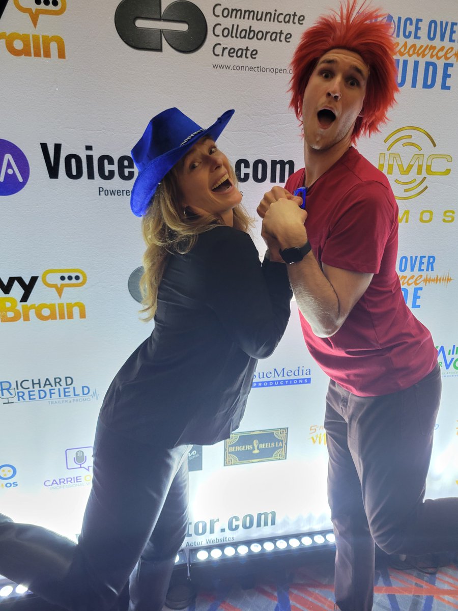 11:02pm, the VO Atlanta wrap party.

Caption it!

#voatlanta #voatlanta2024 #gillianbrashear #thevoicedirector #voiceactor #actorlife #videogamevoiceover #hamsterballstudios