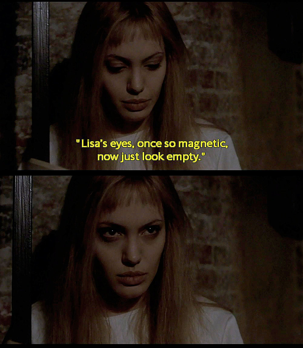 #AngelinaJolie 
angiejolie.tumblr
1999 #GirlInterrupted