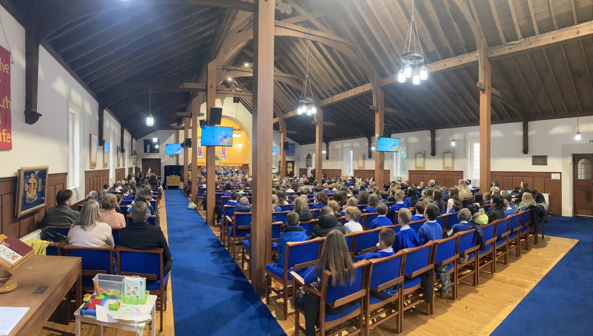 Great to see the church full! We’ll need to add more chairs for future services… 😉 Well done P1-3 for a great Easter message, the egg competition entries & winners, and everyone’s enthusiastic singing of ‘Spring Chicken’! @GartcoshPS @GartcoshPC gave every pupil a choc egg too!