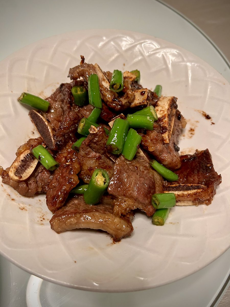 No red French fries. - WHAT KEN ATE TODAY whatkenatetoday.weebly.com/1/post/2024/03…

Korean beef and kalbi. #koreanfood