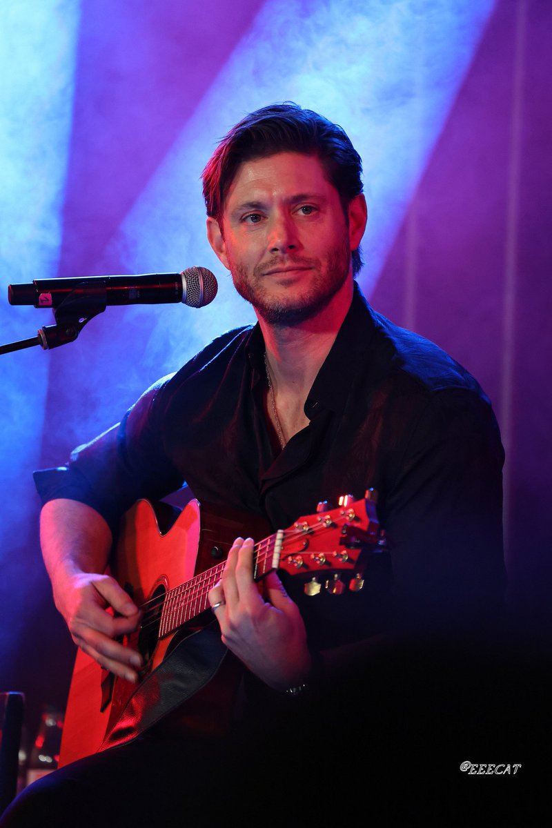 ⓘ this user is missing Jensen Ackles

📸 <a href="/eeecat/">eeecat</a>