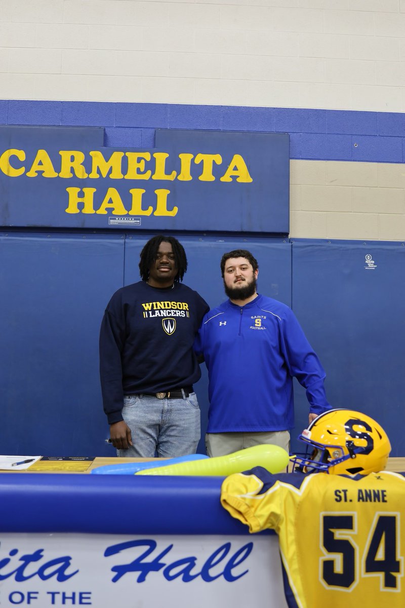 Congratulations to C/O 2024 DE Eloge Batalonga on his commitment to the Windsor Lancers.
Hard work pays off!