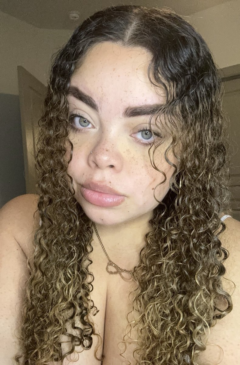 Jayroseem's tweet photo. Feeling fresh 💦 https://t.co/vIPbG7hCwR