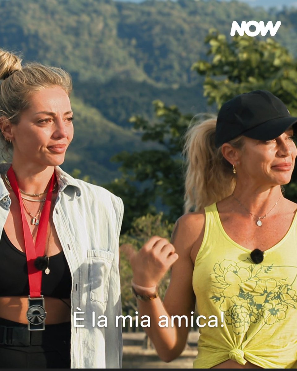 Noi non appena ci offrono un pezzo di cibo. #PechinoExpress #QuestoèNOW