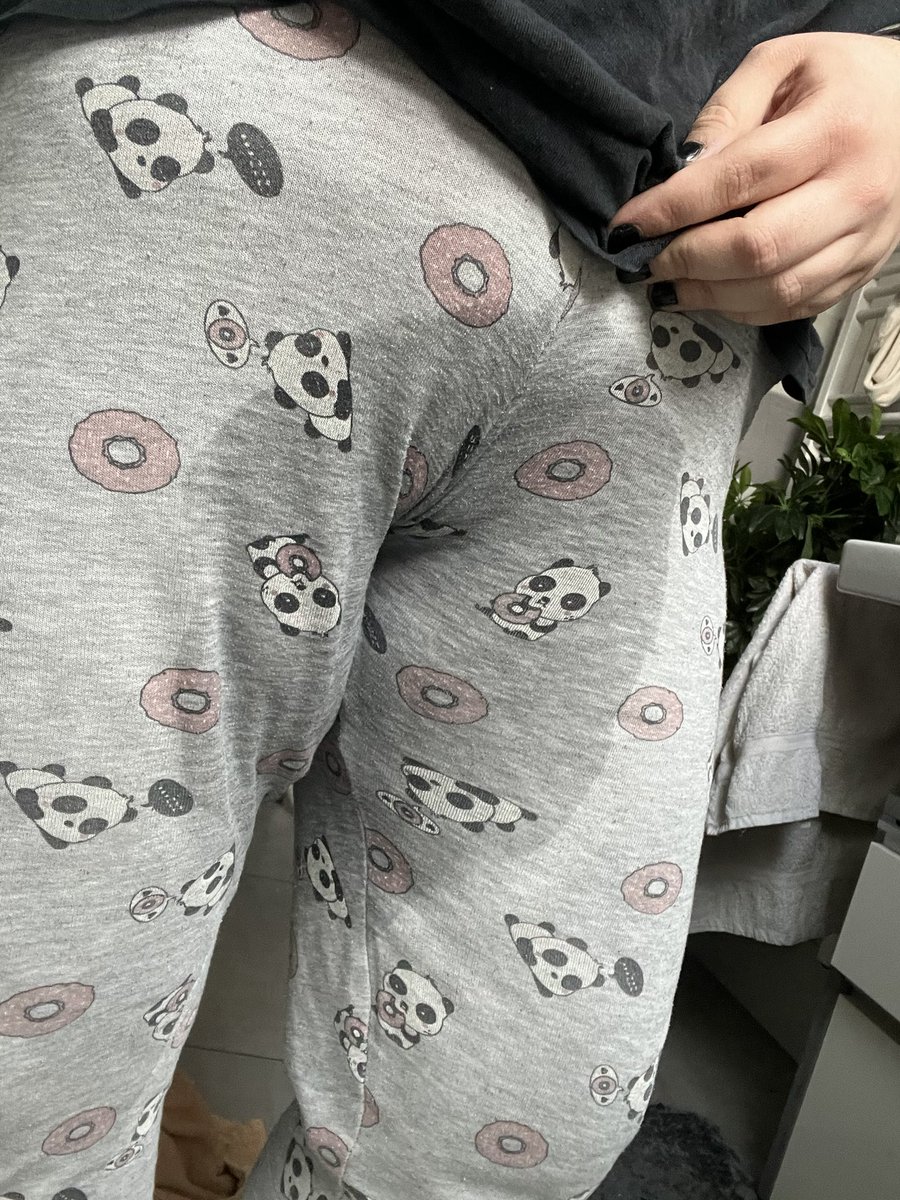 I am a big girl. My pants isn’t wet. You lie!!