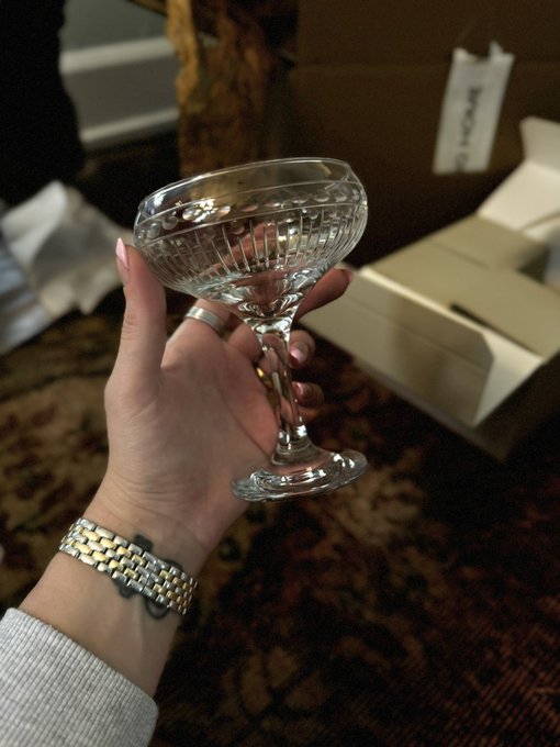 Lux barware is my fetish https://t.co/owe8tKnrTX