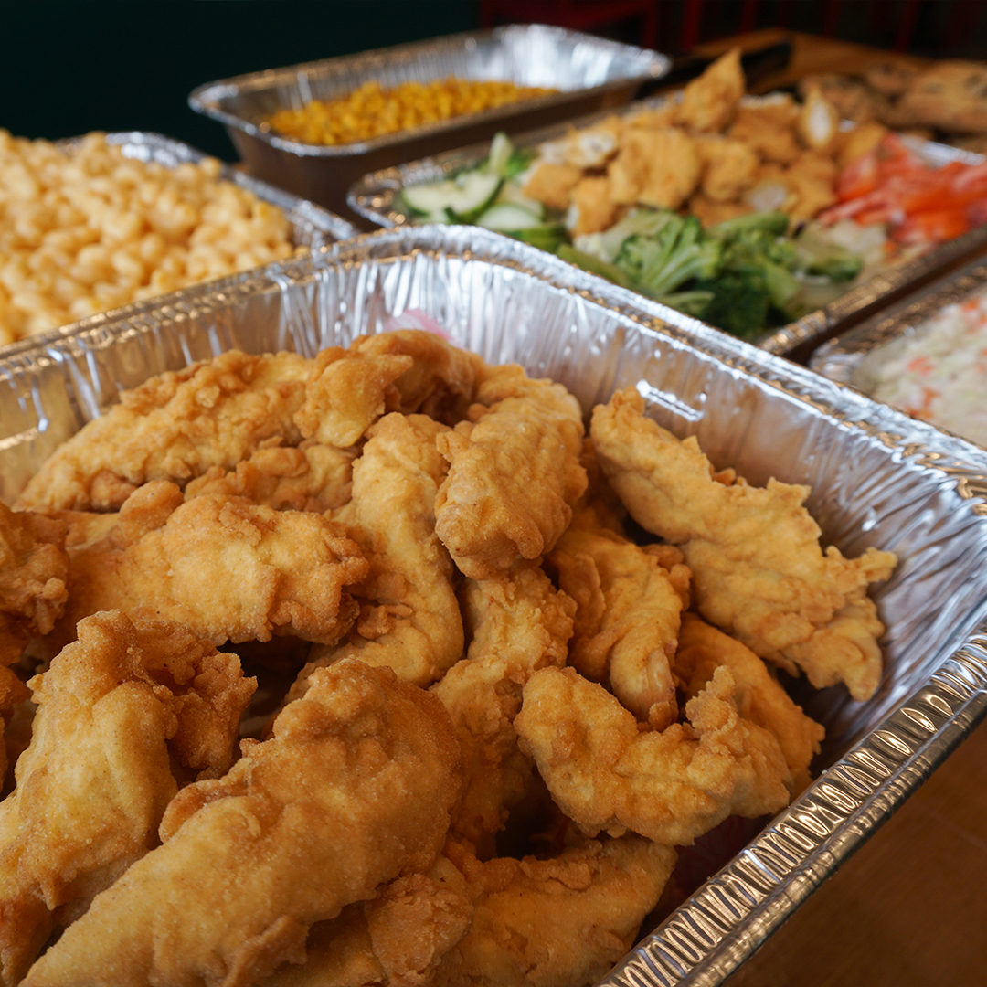 Grab your Party Platters for the Sweet 16 & Elite 8🏀 Use code BUZZERBEATER at checkout for 25% off!
.
.
.
.
#partyplatters #tullystenders #chickentenders #ncaabasketball #oswegony #drivethru #eatlocal