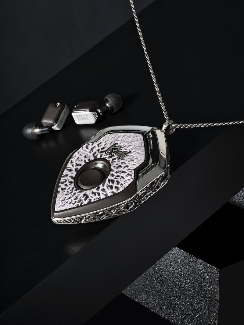 T10 Bespoke tweet media