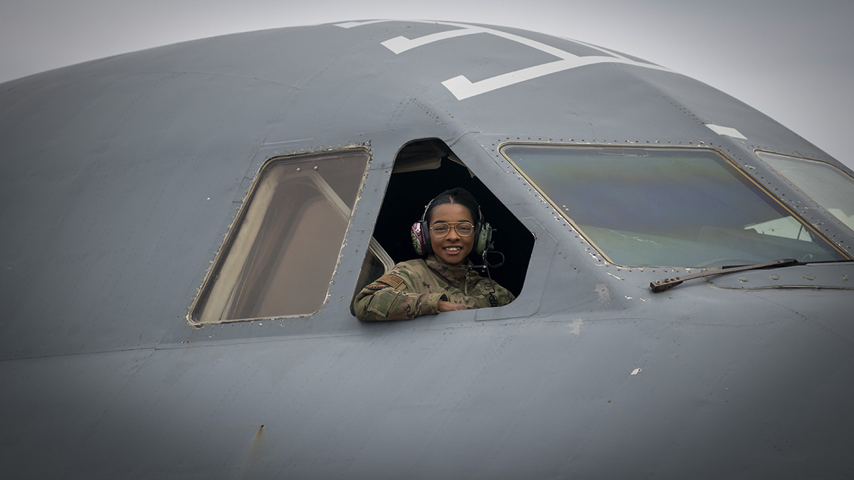 Good morning from the cockpit of a C-5M Super Galaxy!