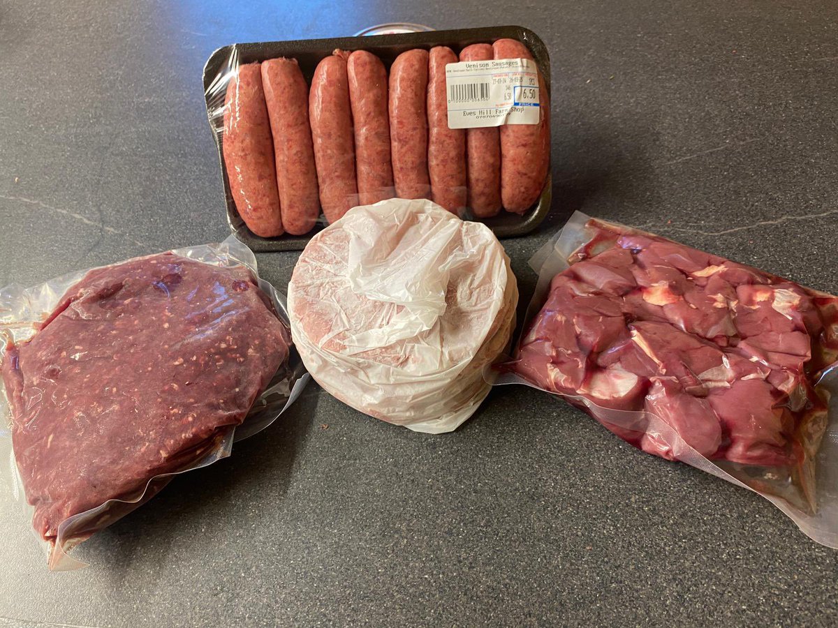 This #Easter Weekend the farm shop is well stocked with #grassfed beef & lamb AND wild venison!
Why choose grass fed meat?
Grazing animals on 100% pasture brings positive impacts for biodiversity & carbon, human health & wellbeing, & animal health & welfare.
#buylocal #farmshop