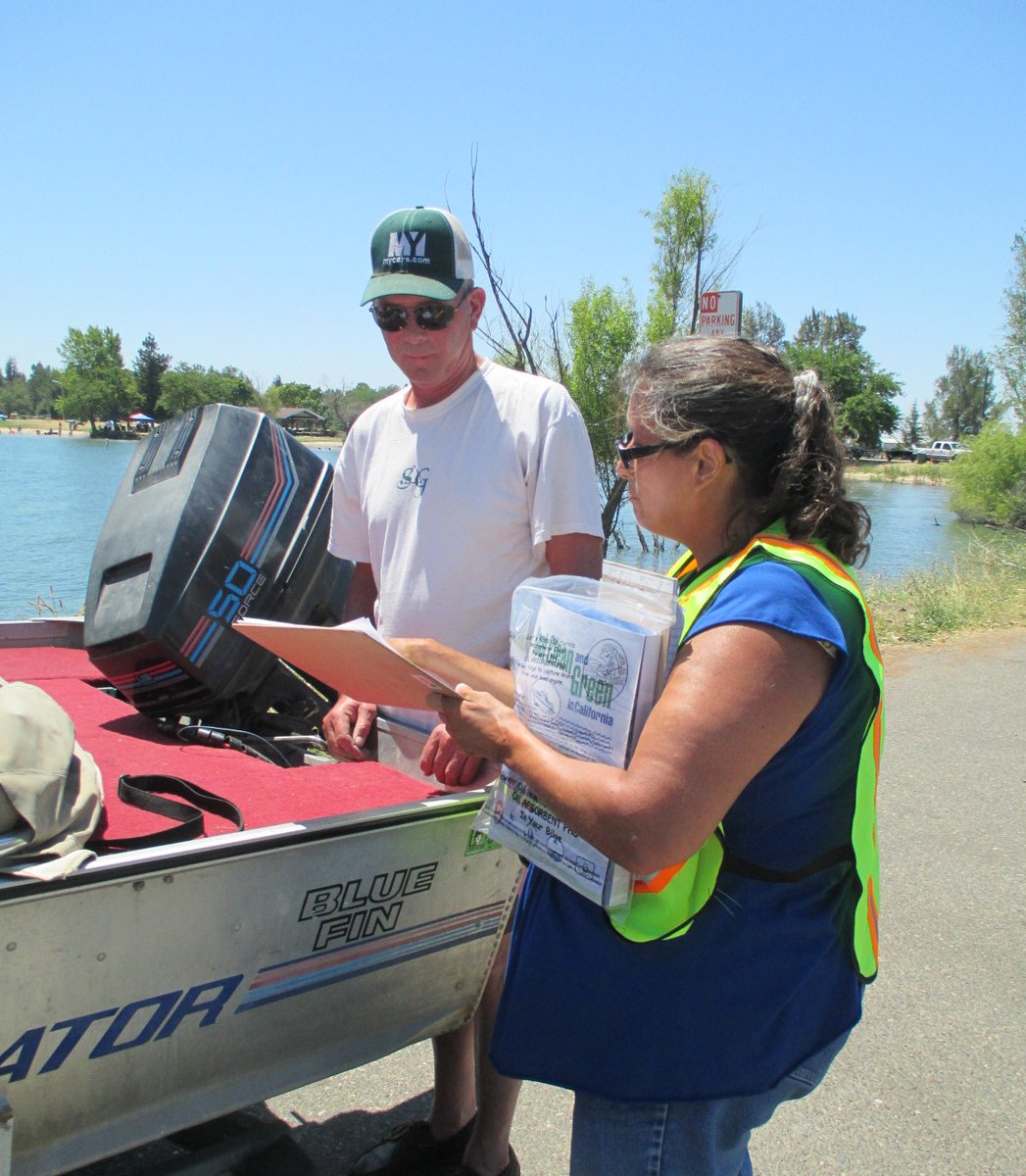 Make a difference to help keep waterways clean. Volunteer and become a partner Dockwalker! Register for our free SoCal Dockwalker in-person training at Shoreline Yacht Club on May 4th @ 10AM docs.google.com/forms/d/e/1FAI…. @TheCACoast @SMBRF @USCGAux @uspsabc