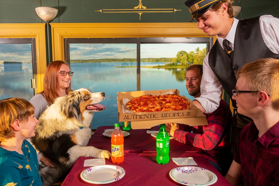 Enjoy pizza, a whoopie pie desert, and a train ride from the comfort of our heated coaches!

belfastandmooseheadlakerail.org/portal/index.p…

#Maine #Pizza #WhoopiePie #MaineThing #MaineEvent #MaineAttractions #MaineFun #Vacationland #Food #FunThingsToDo #thingstodo #MaineLife #Tourism #Family
