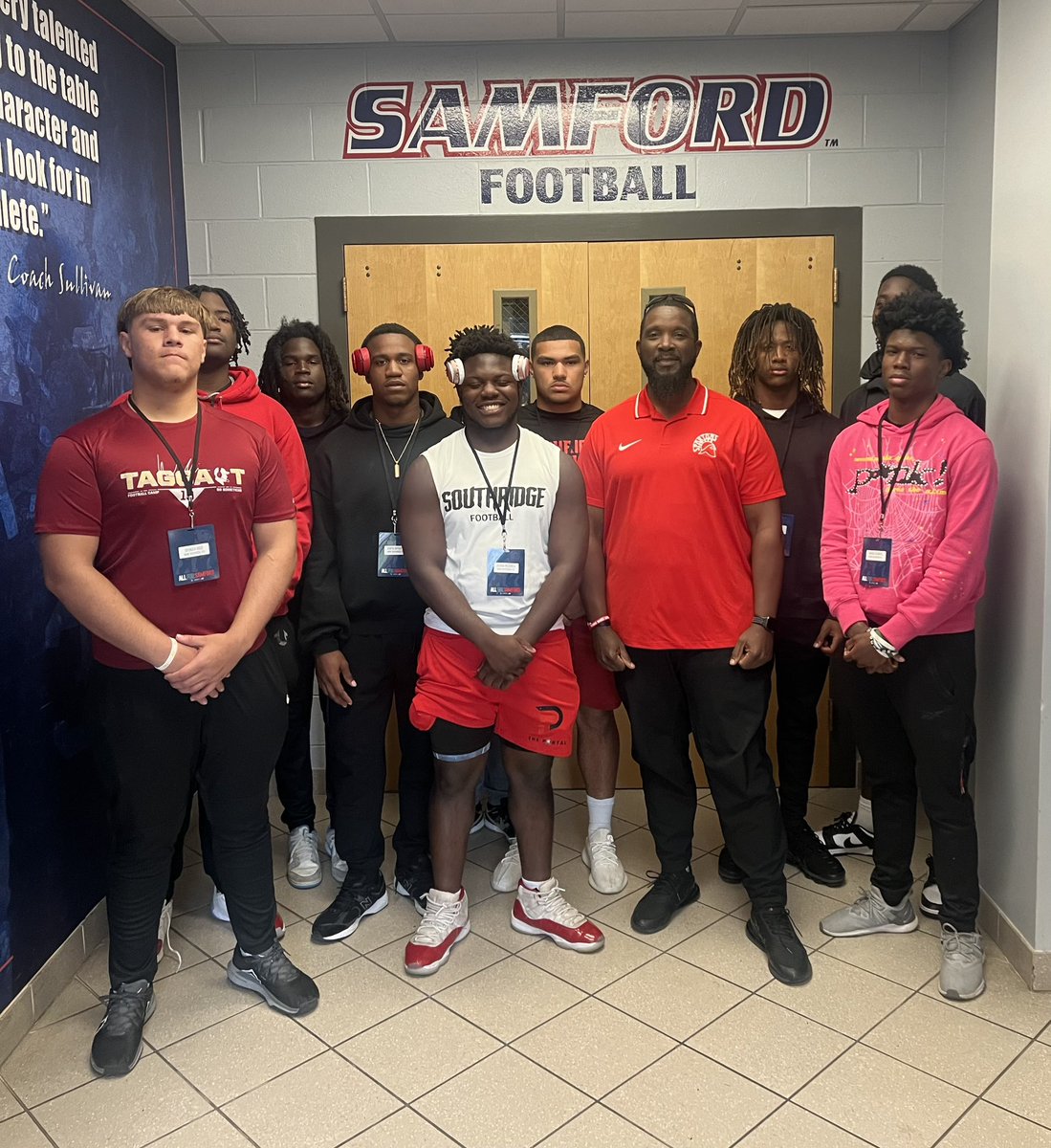 Southridge Football College Spring Break Visit Would like to Thank Samford University. We had outstanding visit and recruiting experience @HatchAttack1 @SamfordFootball @SamfordU @BamaStateSport @SamfordSports #RidgeUp #CollegeFootball #305 #Blessed #Recruiting